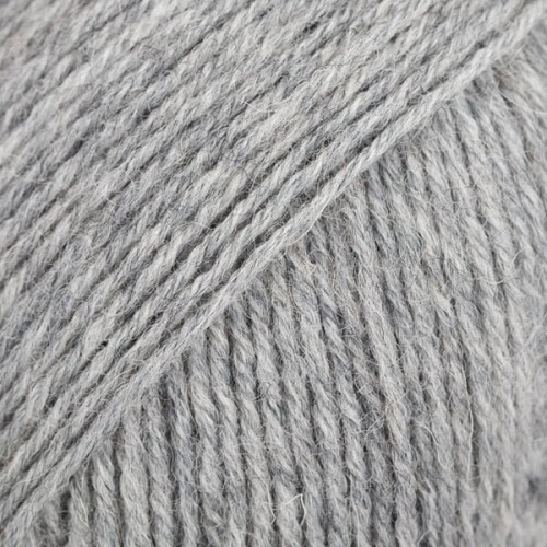 DROPS Fabel 115 jasny szary
