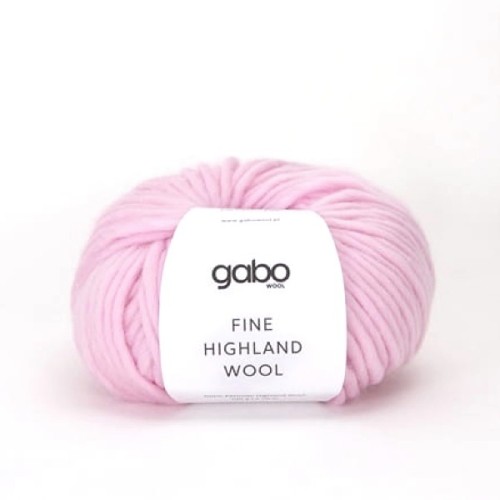 Włóczka GABO WOOL Fine Highland Wool 2520 mglista peonia, wełna peruwiańska, niedoprzęd, czesanka