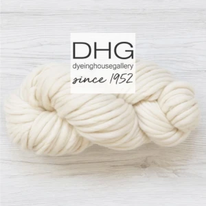 Włóczka DHG Piuma XXL 6139 Natural White