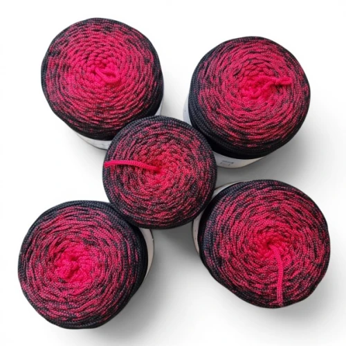 Sznurek poliestrowy OMBRE 3 mm, 300m OM03 malinowy/czarny II GATUNEK