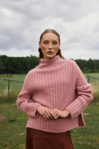 SANDWAVES RIB_sweater.jpg