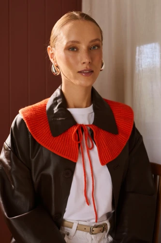 GINKO_collar.jpg