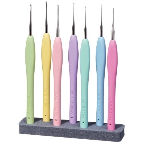 Clover-Amour-Steel-Crochet-Hook-Set-7-Pcs_03-500x500.jpg